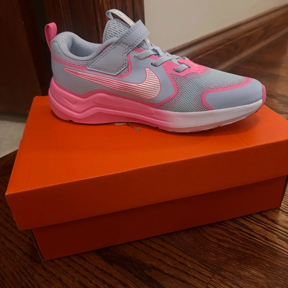 Nike Cosmic Runner Swoosh (PS) – Brand New in Box 👟💗